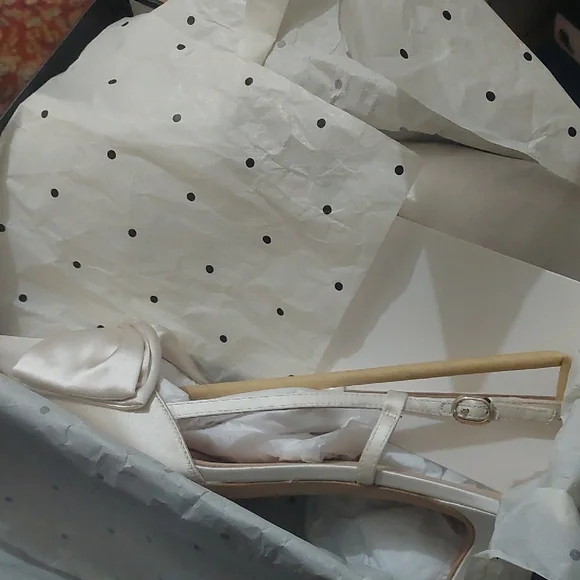 Kate Spade New York Marseille Dress Pumps - Ivory - Picture 3 of 12